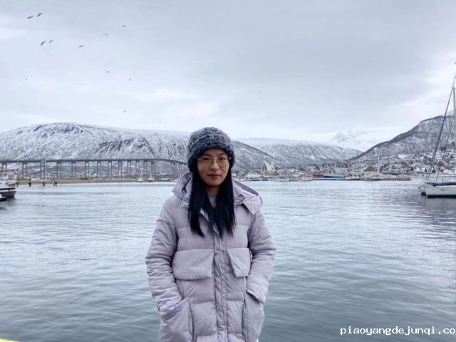 赵晓娟.jpg 赵晓娟.jpg