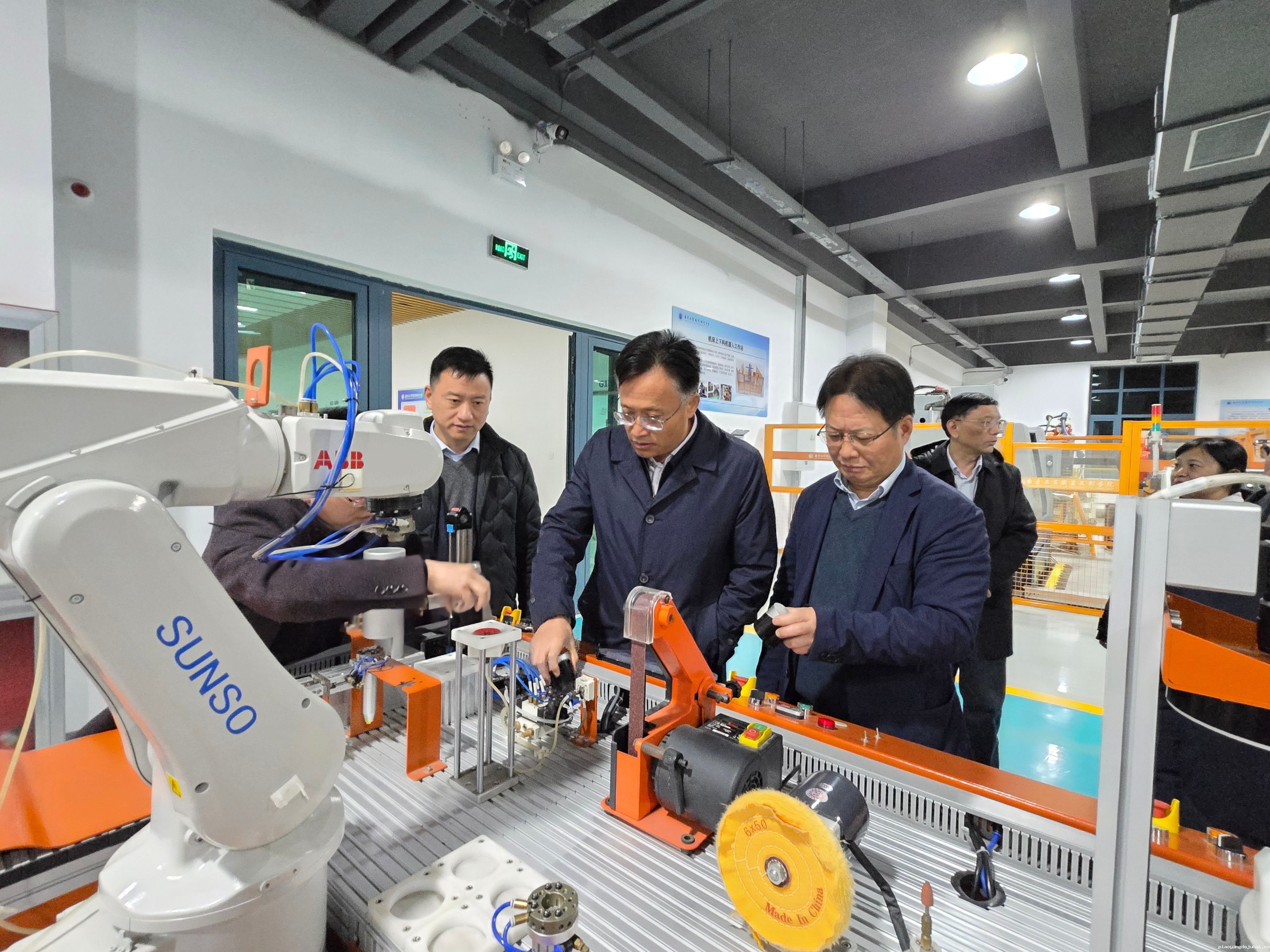 微信图片_20241129173333.jpg 微信图片_20241129173333.jpg