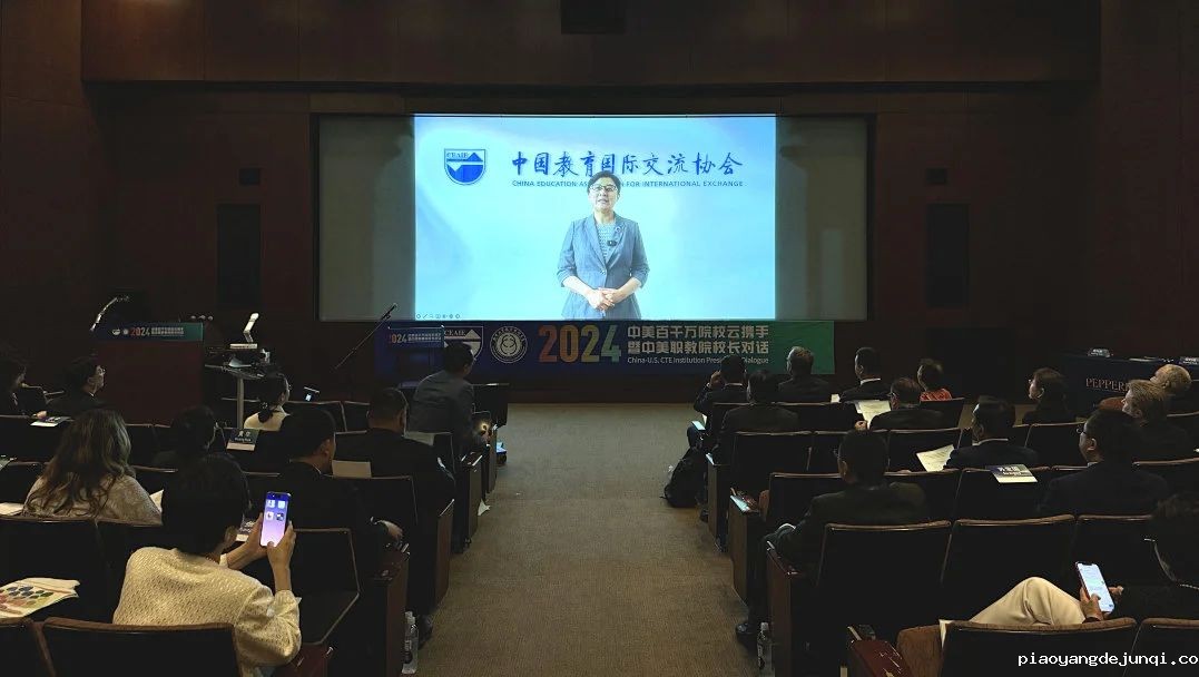 03e961f1ff03.jpeg 03e961f1ff03.jpeg